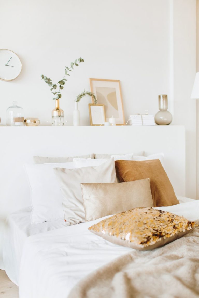 Why you should declutter your bedroom first